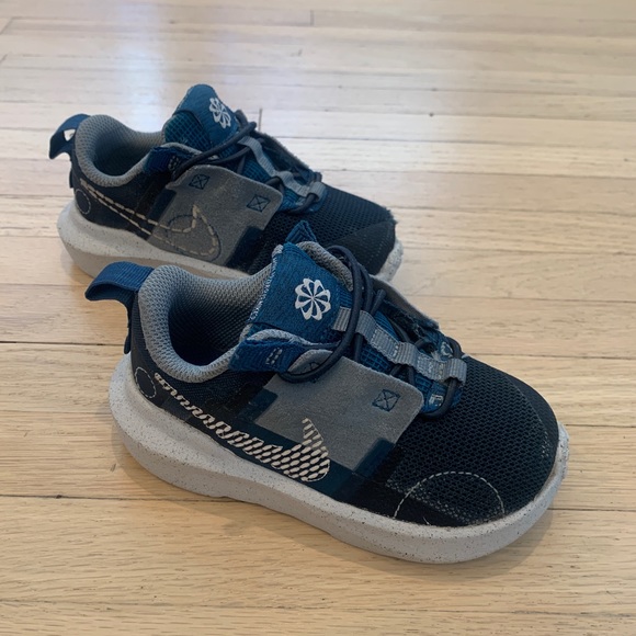 Nike Crater Impact toddler shoes. Size 7C. Good condition! - Picture 4 of 10